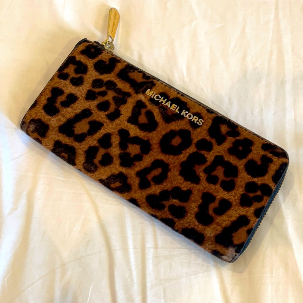 Michael Kors Leopard full size wallet